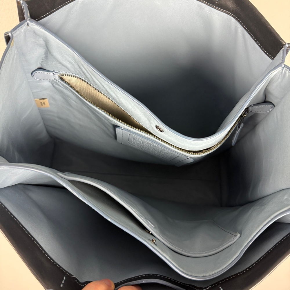 Coach 1941 Collection 20515 Smoke Black Grey Tote Bag - Picture 7 of 8